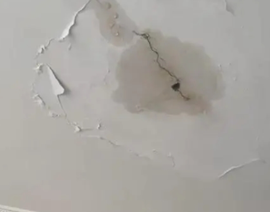 三穗阳台漏水维修公司分享下屋面防水工程质量问题原因分析